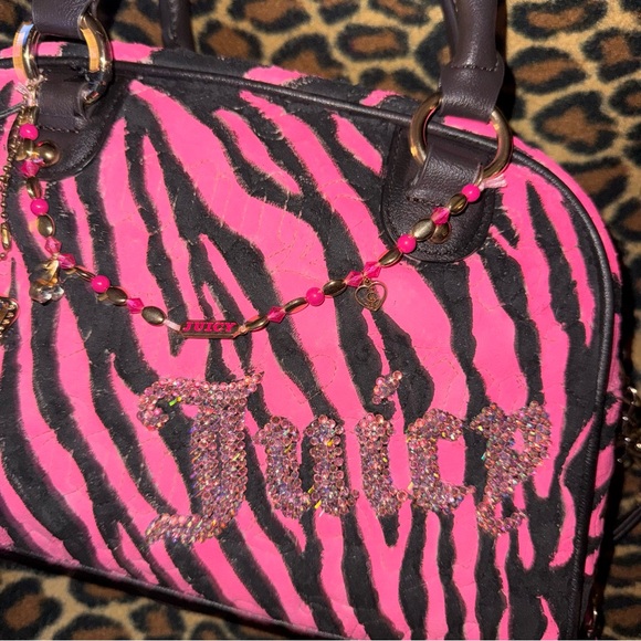 🩷🦓🖤NWT Custom Juicy Couture Hot Pink Zebra Rhinestone Y2K Satchel One of One 🩷🦓🖤 - Picture 3 of 9